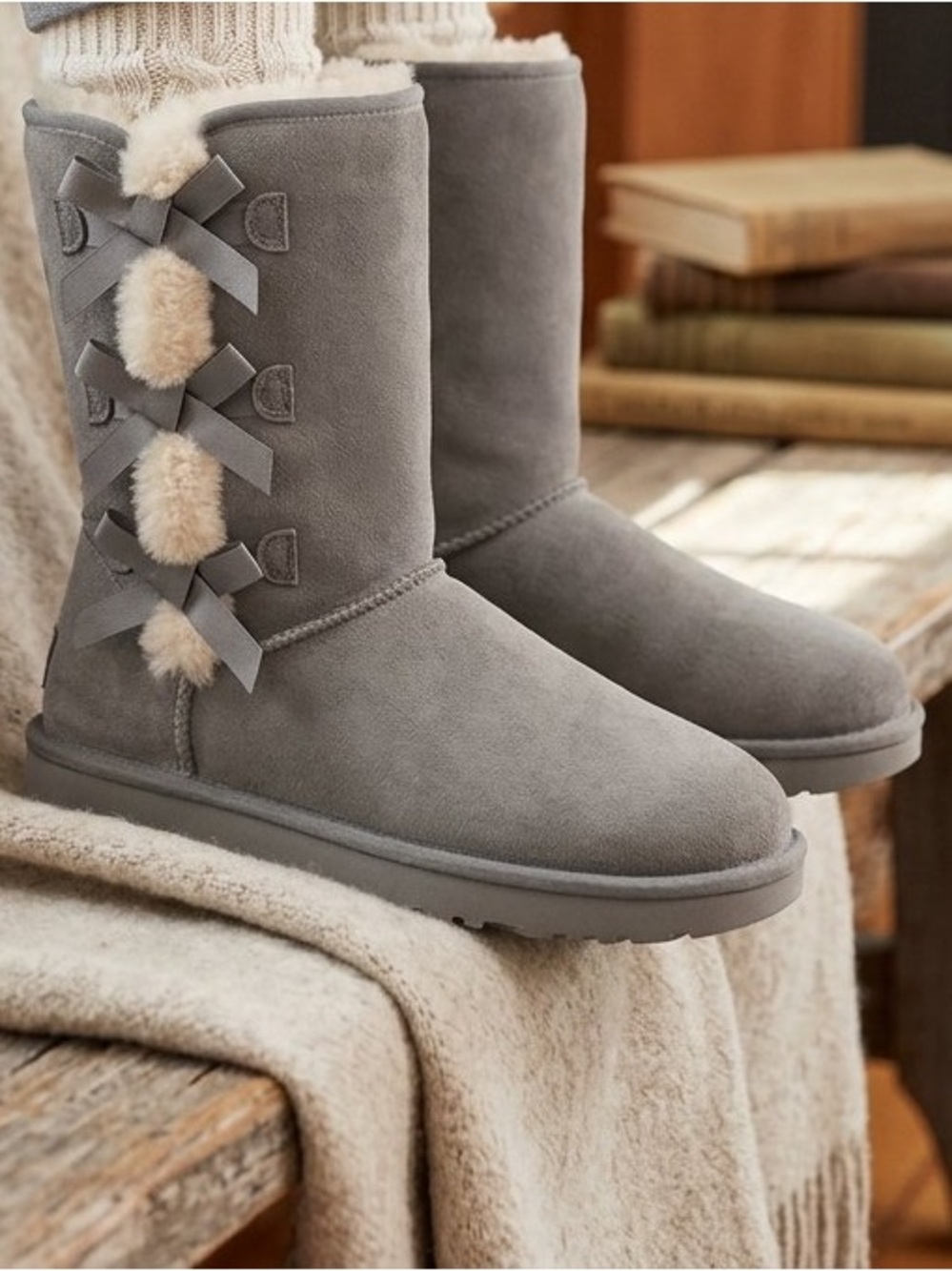 NWOT Koolaburra by UGG Victoria Tall Gray Suede Bow Winter Boots - Size 7